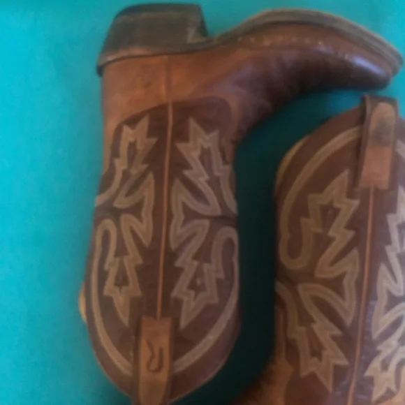 Rod Patrick Wing Tip Square Toe Western Boots - Picture 7 of 16